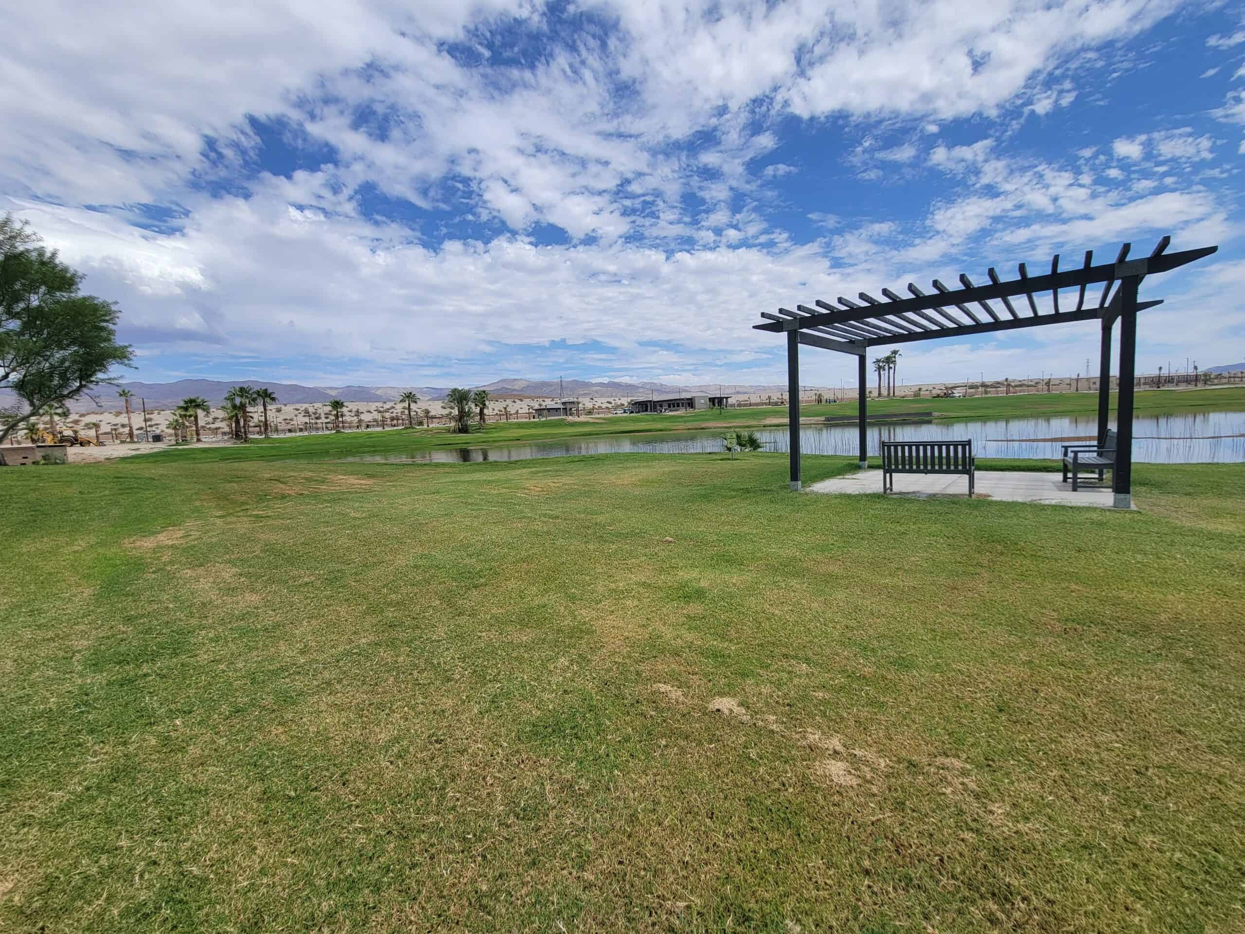 Photos Coachella Lakes RV Resort